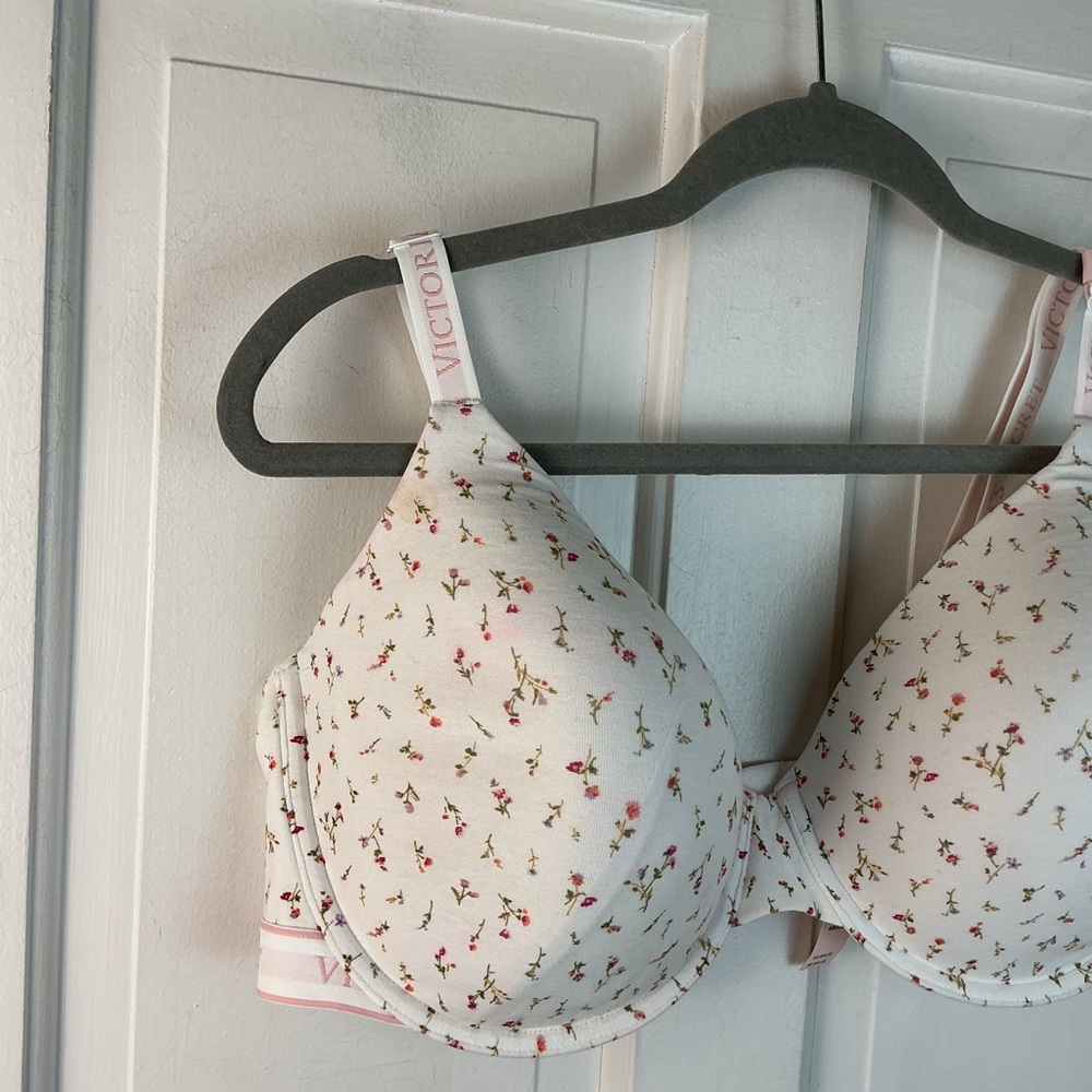 Victoria's Secret White Floral T-Shirt Bra - Picture 2 of 7